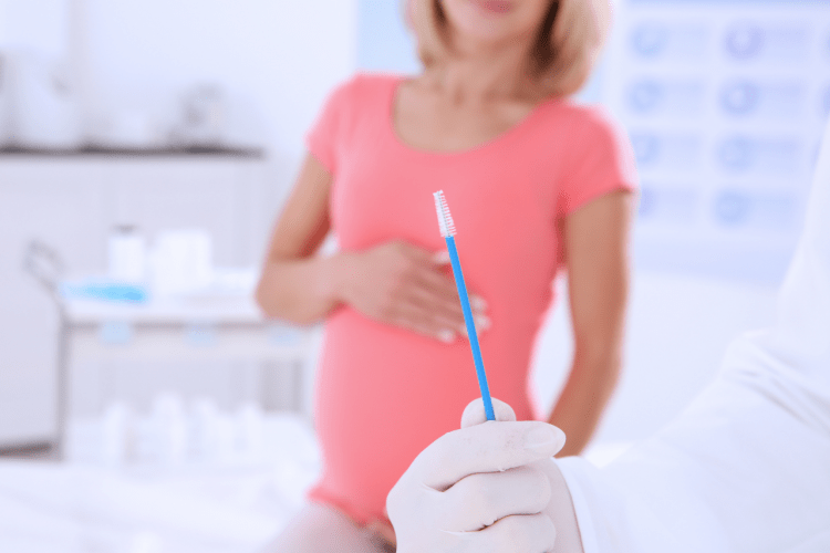Infekcje intymne w ciąży - objawy, badanie, leczenie